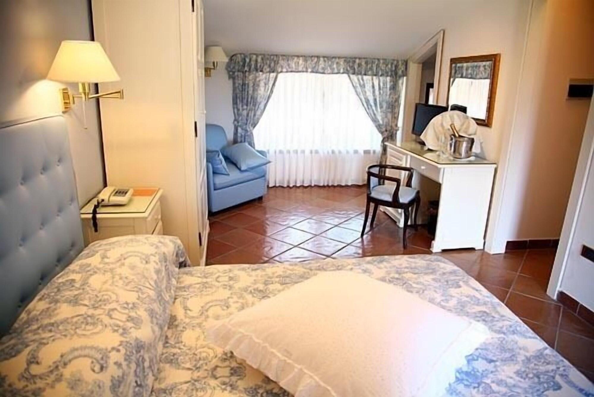Hermitage 4*